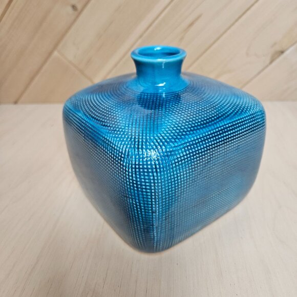 Vintage 2012 Textured Square Ceramic Vase By Threshold Shades of Cerulean - Picture 4 of 6